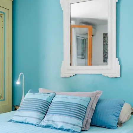 Le Patio Des Mimosas Par Dodo-a-cassis Bed & Breakfast Cassis