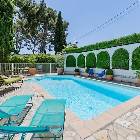 Bed & Breakfast Le Patio Des Mimosas Par Dodo-a-cassis Cassis